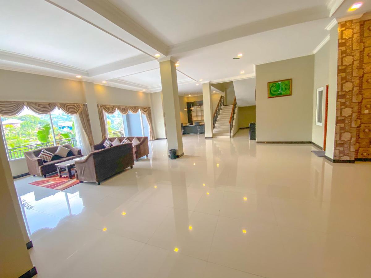 Villa Andalus 3 Puncak Exterior foto