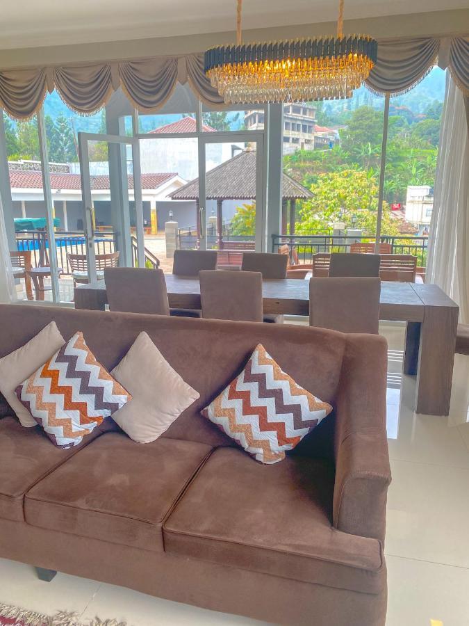 Villa Andalus 3 Puncak Exterior foto