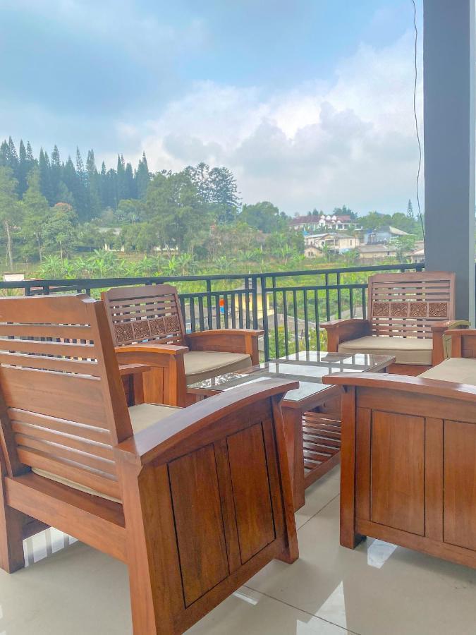 Villa Andalus 3 Puncak Exterior foto